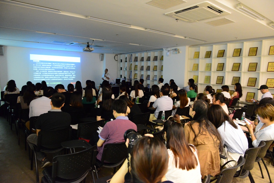 DSC_7864.JPG DSC_7864.JPG